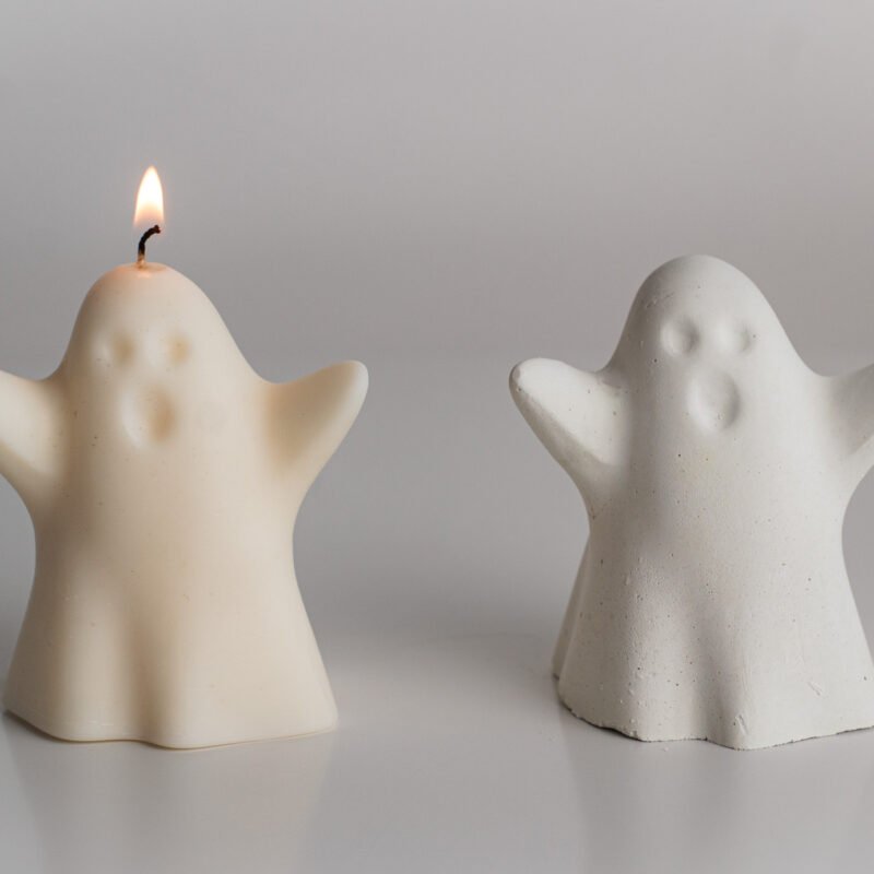 Spooky ghost ornaments & candles