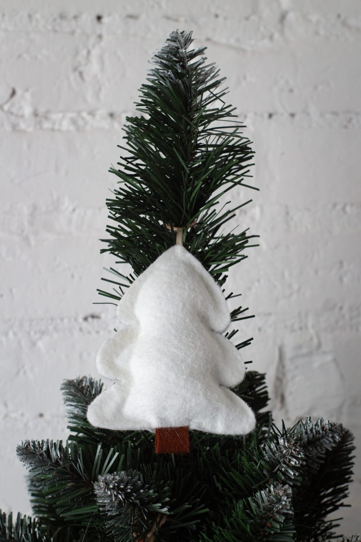 Felt Christmas tree toys