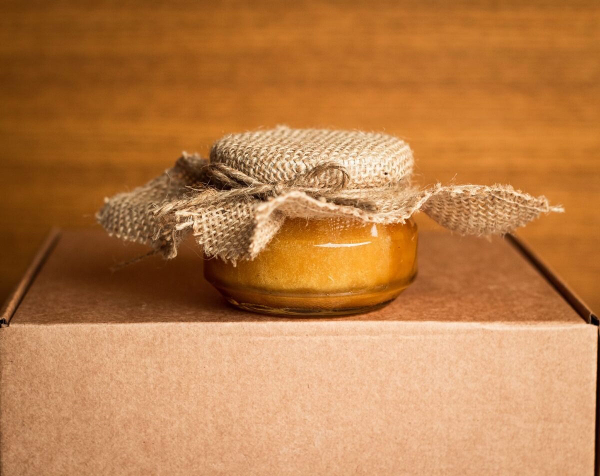 Organic honey & Beeswax candles - Image 4