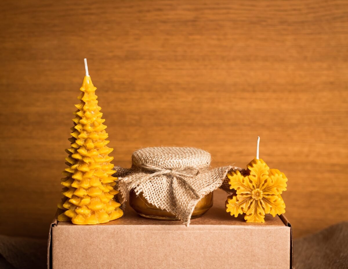 Organic honey & Beeswax candles