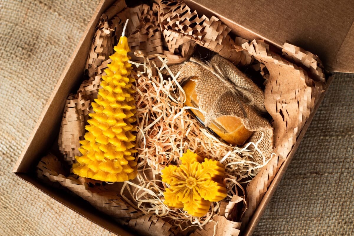Organic honey & Beeswax candles - Image 3