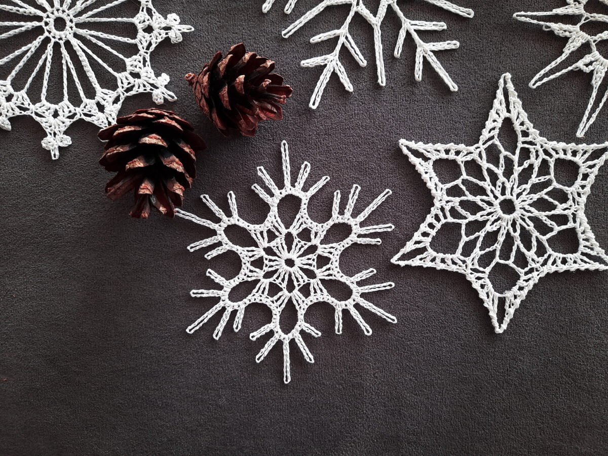 Crochet snowflake ornaments - Image 13