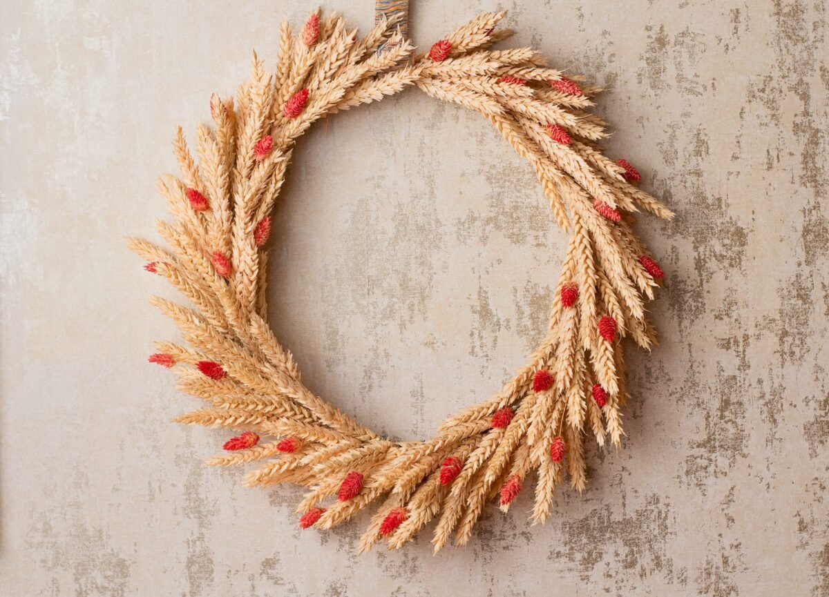 Golden wheat wreath