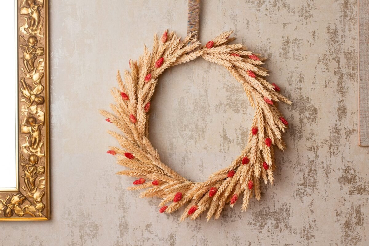 Golden wheat wreath - Image 2