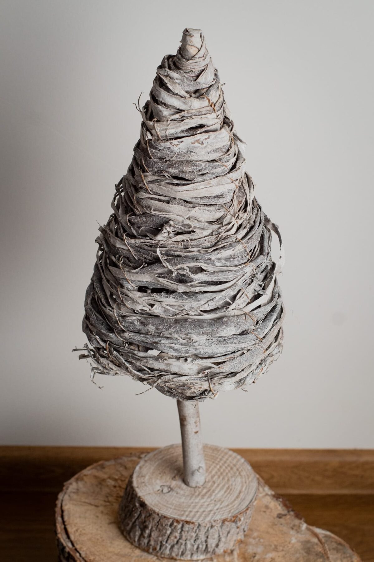 Wood bark Christmas tree - Image 3