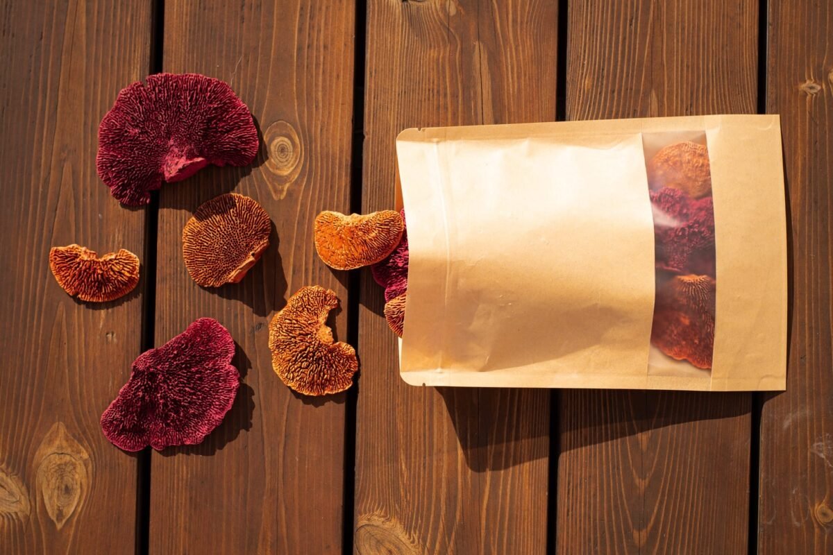 Multicolour reishi mushrooms - Image 5