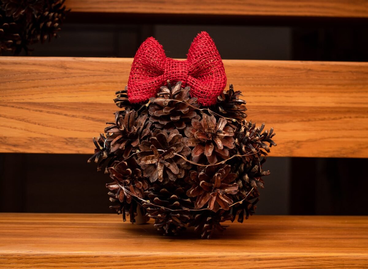 Shiny pinecone ball - Image 6