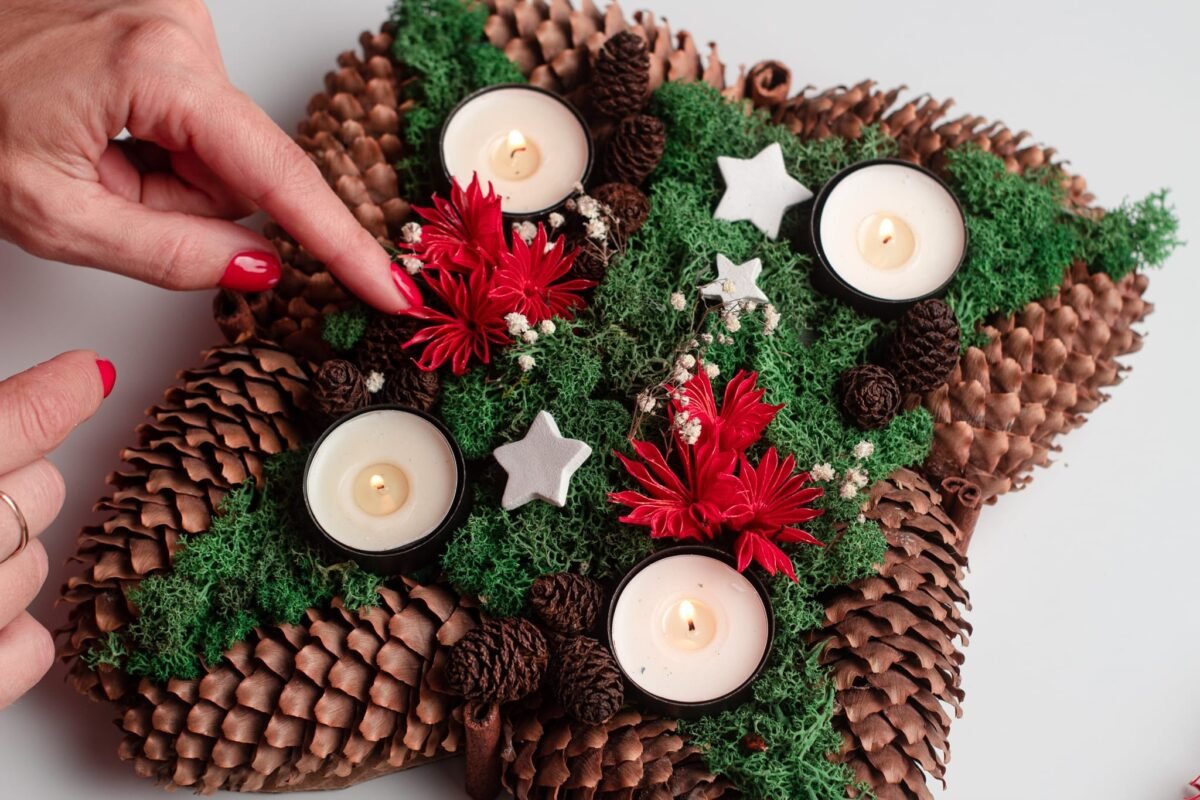 Christmas candle decoration