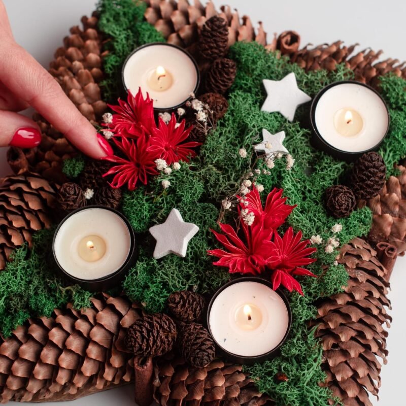 Christmas candle decoration