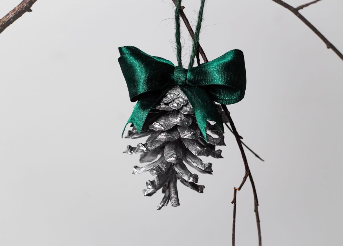 Multicolour pinecone toys - Image 6