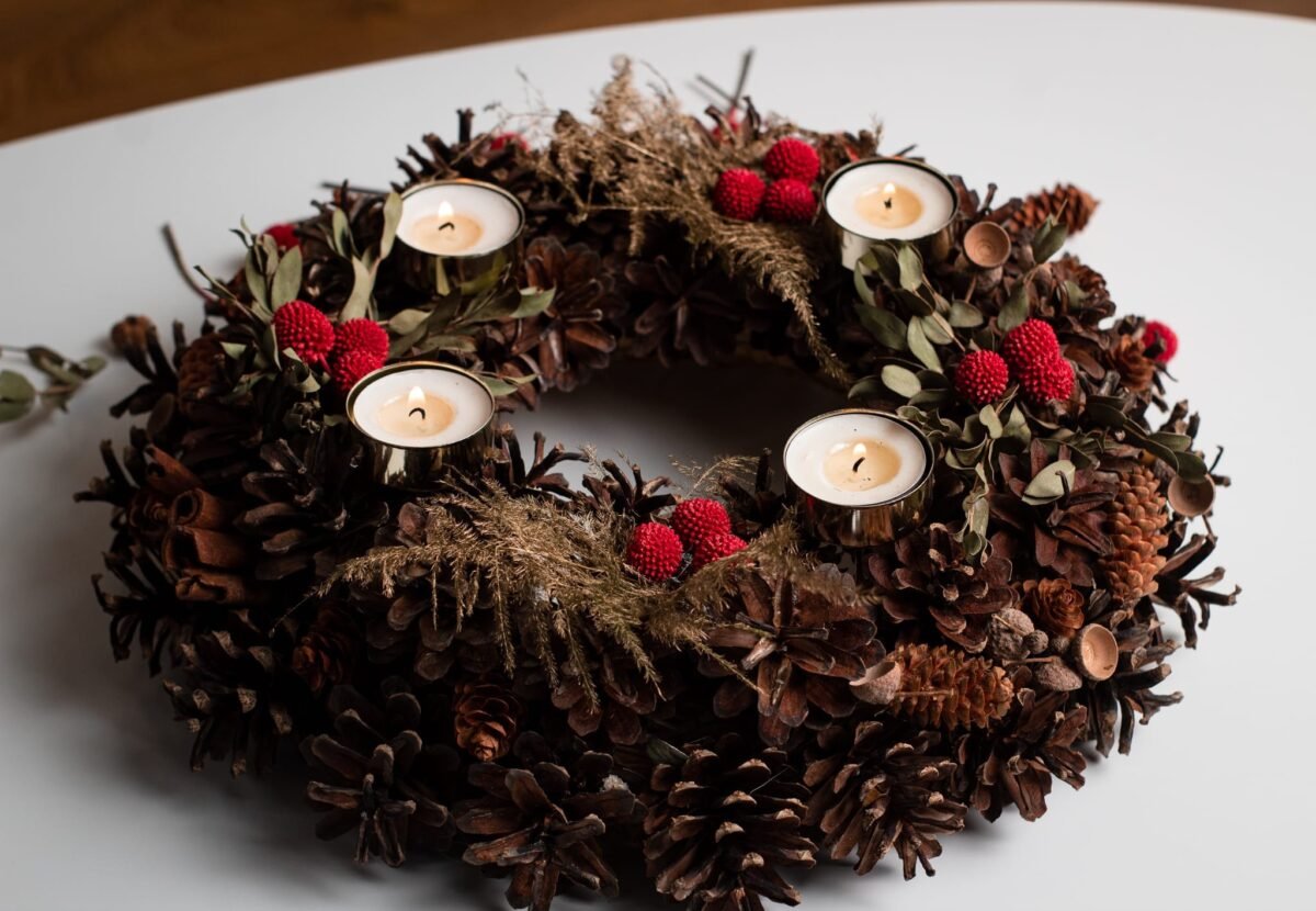 Pinecone tealight holder - Image 7