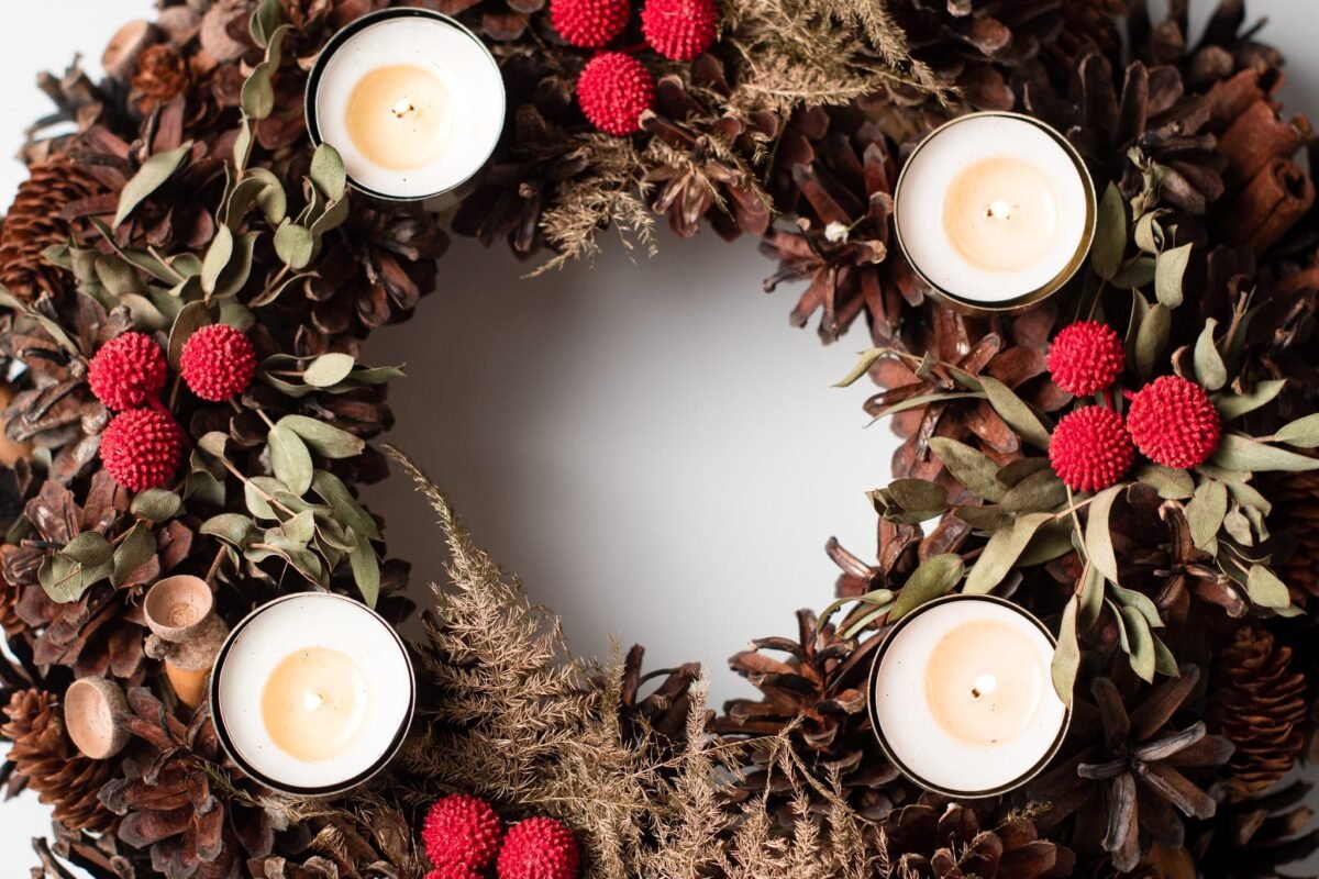 Pinecone tealight holder - Image 3
