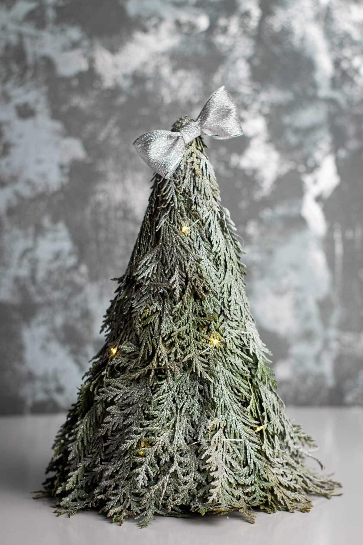 Thuja Christmas tree - Image 2