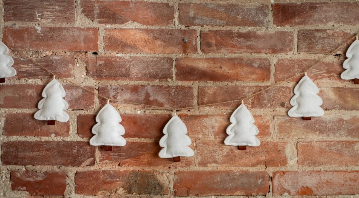 Felt Christmas tree garland