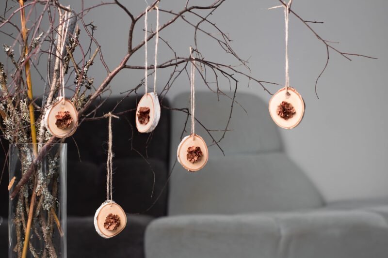 Wood slice ornaments - Image 4