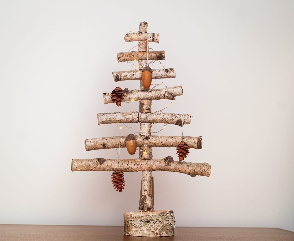 Natural wood Christmas tree