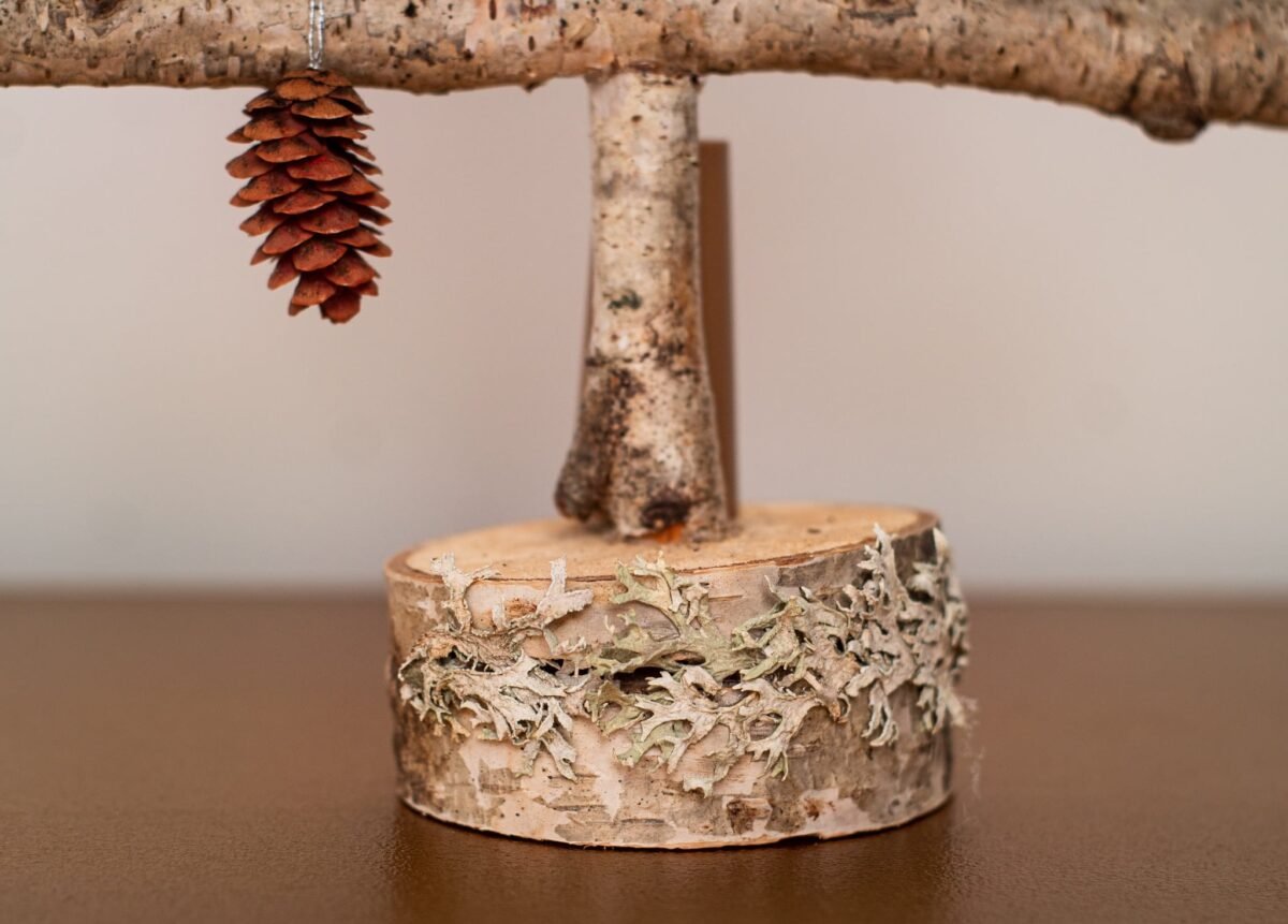 Natural wood Christmas tree - Image 5