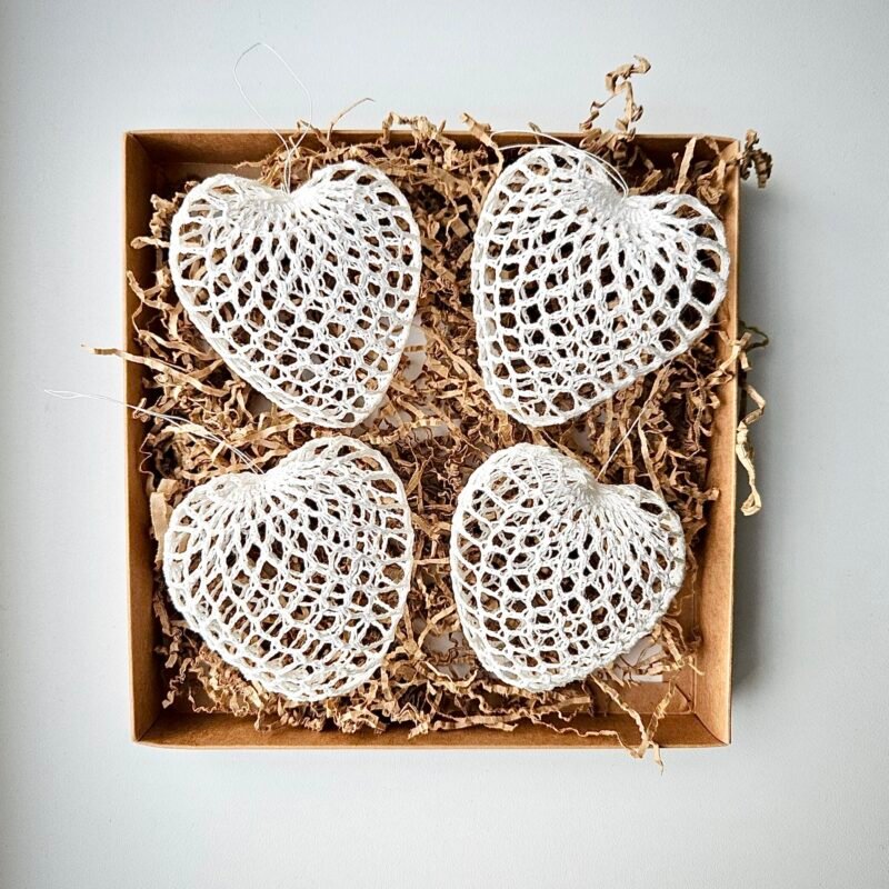Crochet hearts