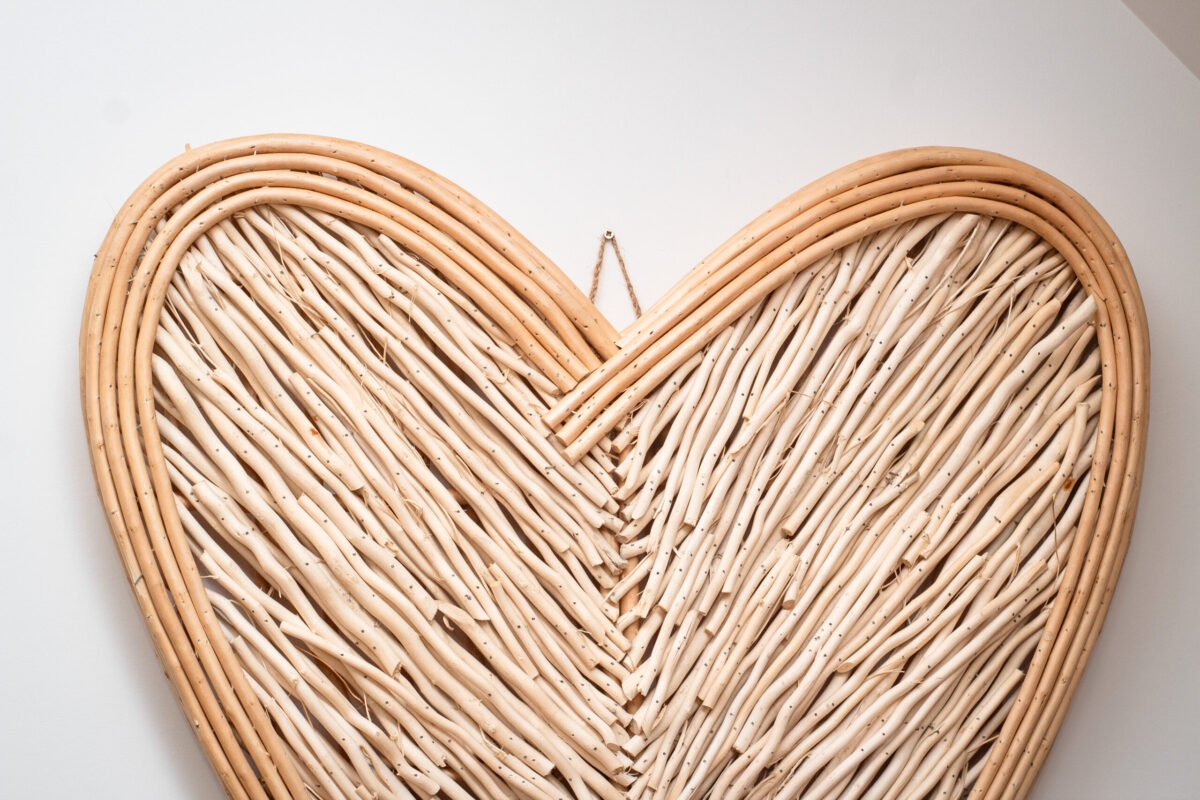 Extra Large Willow Heart - Image 9