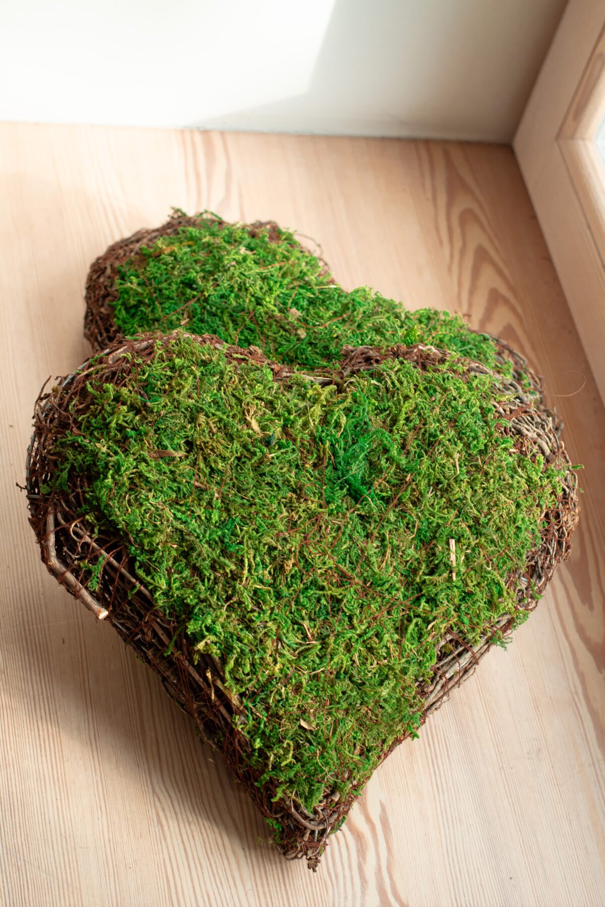 Moss & Twig Heart - Image 4
