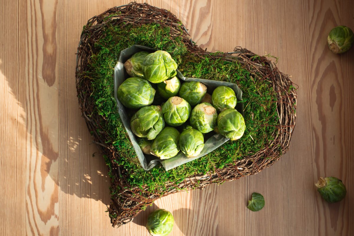 Moss & Twig Heart - Image 9