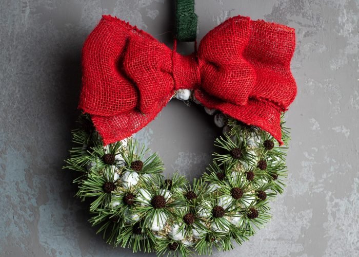 Pine spike wreath-1
